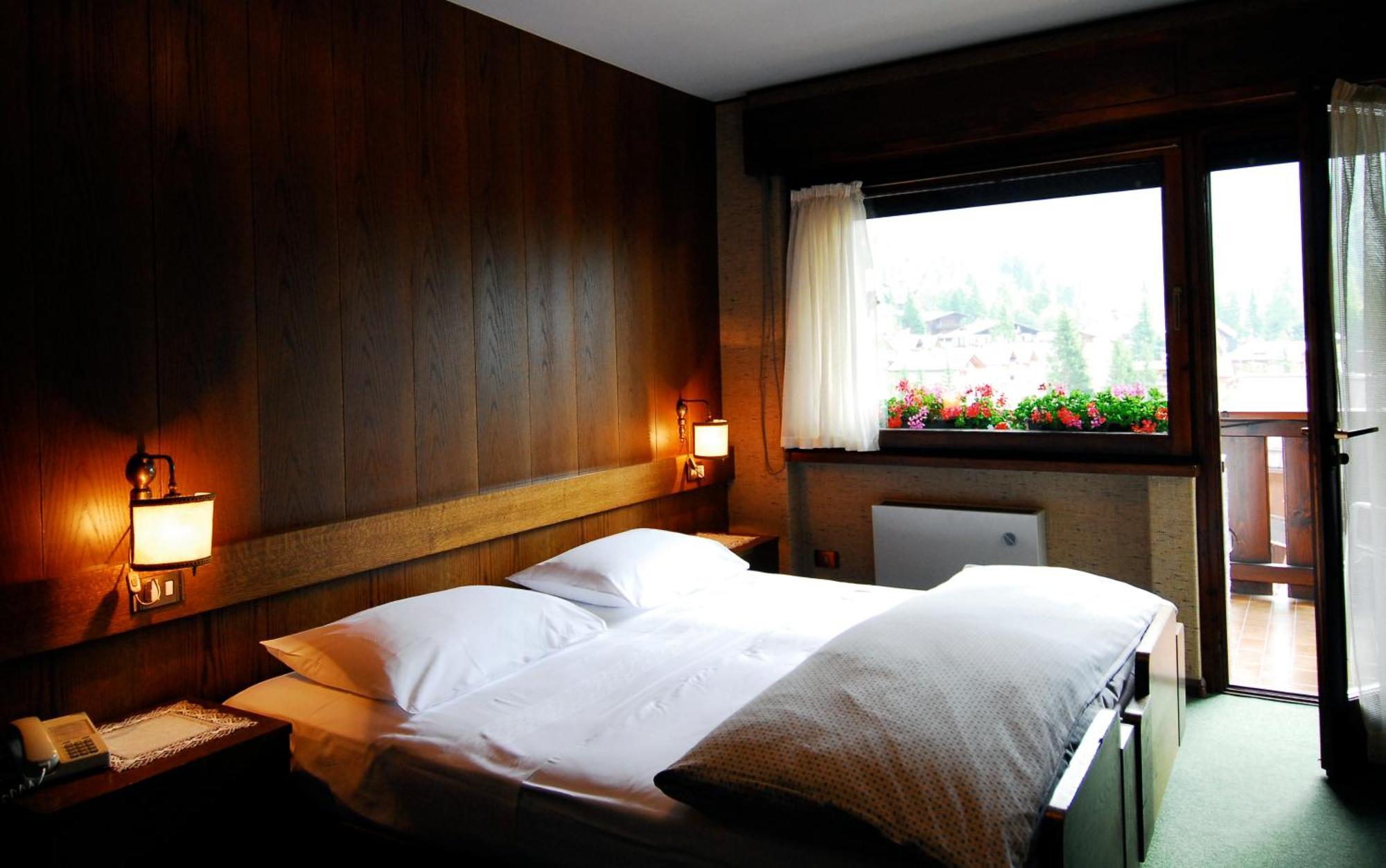 Hotel Orsingher San Martino Di Castrozza Camera foto