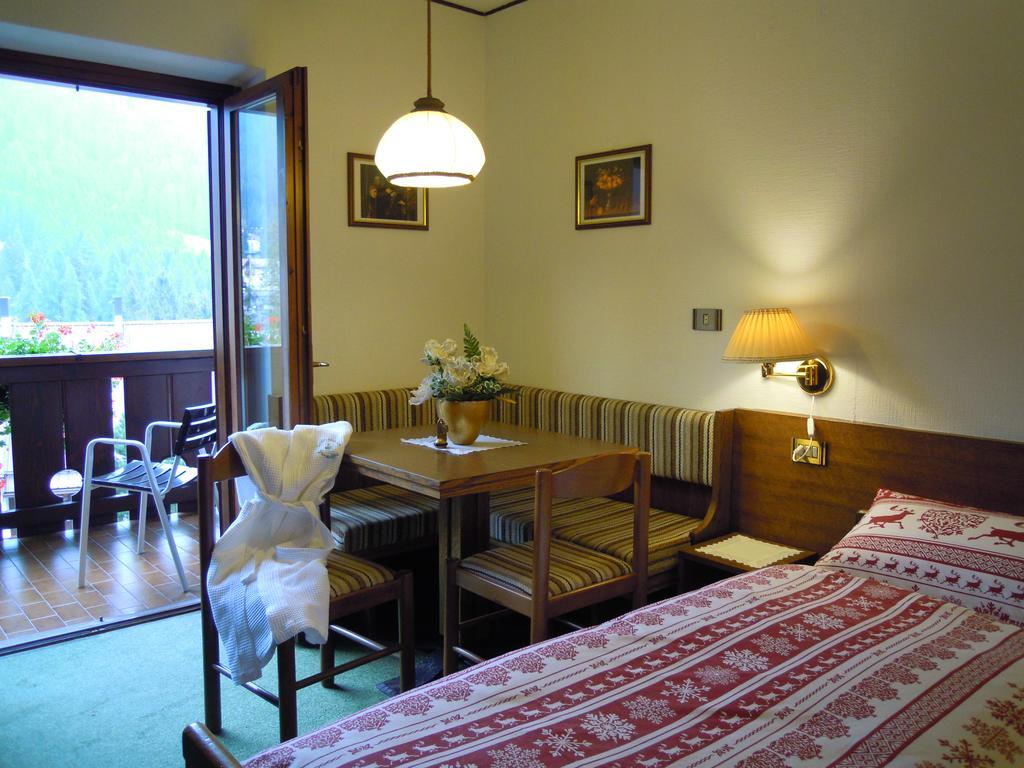 Hotel Orsingher San Martino Di Castrozza Esterno foto